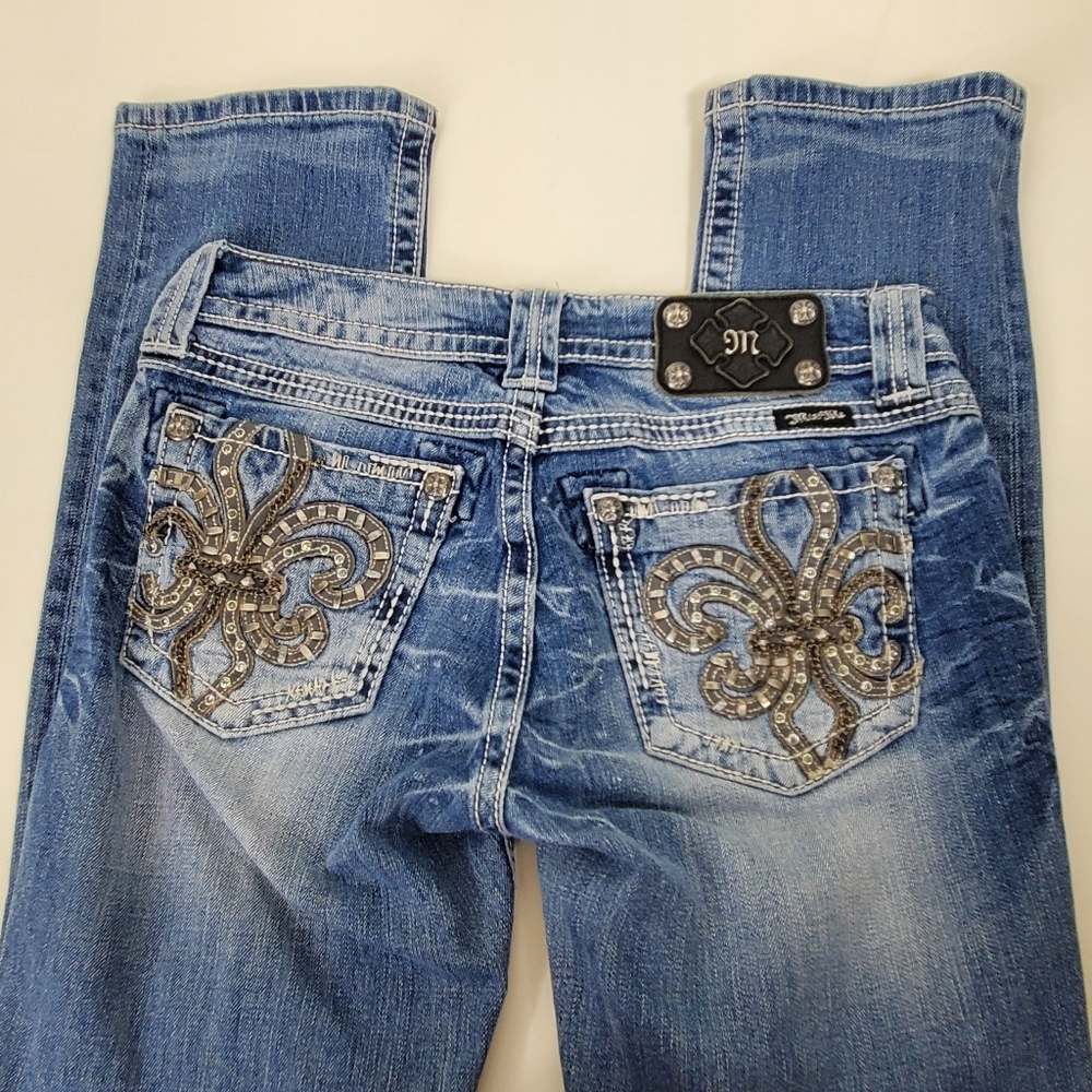 Miss Me JE604878R straight leg beeded studded rhinestone jeans size 28